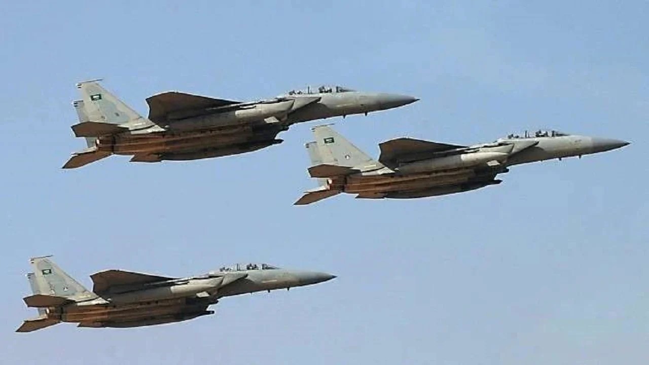 &#8220;التحالف&#8221;: ضربات جوية لأهداف عسكرية في صنعاء