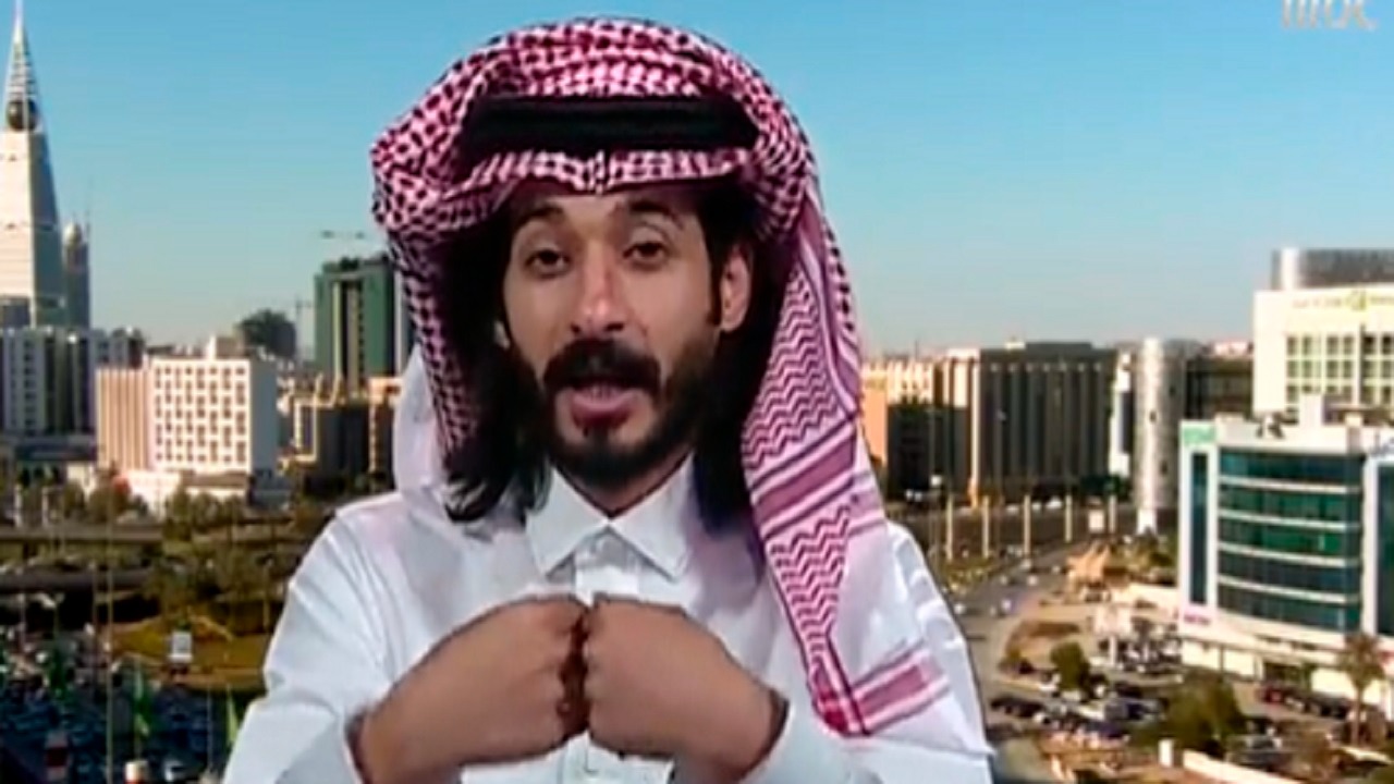 بالفيديو .. الشاعر &#8220;أبو حور&#8221; يعترف : أنا أمثل وحياة المشاهير مو سعيدة