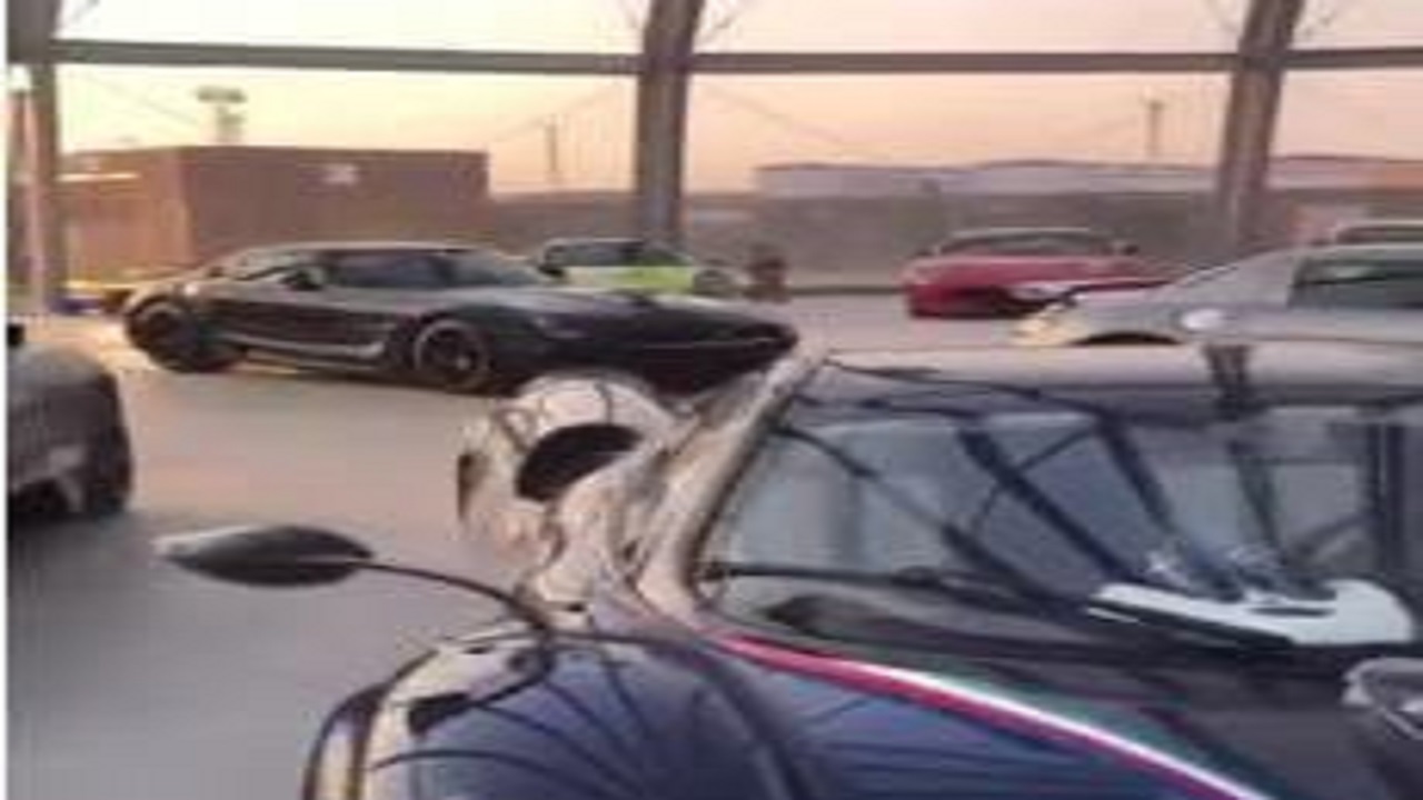 بالفيديو.. صاحب شائعة إهداء تركي آل الشيخ سيارة فارهة لأحد الفنانين يعتذر