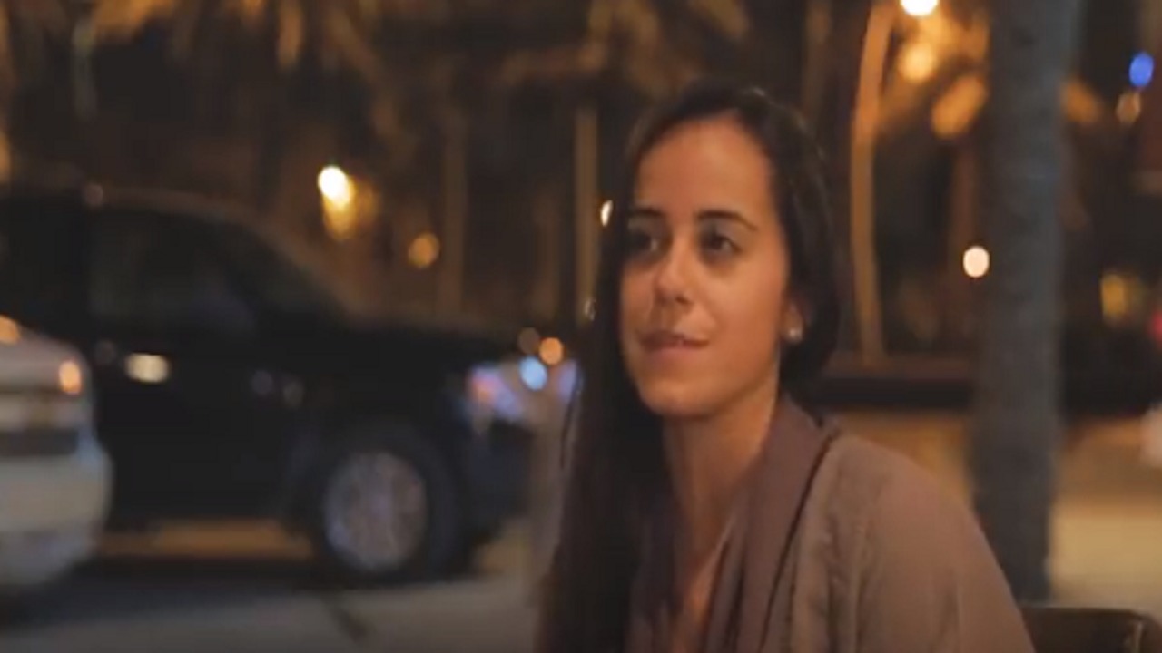 بالفيديو.. الممرضة الإسبانية &#8220;ماريا&#8221; تروي تجربة العيش والعمل في المملكة