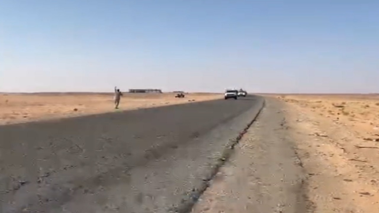 بالفيديو .. لحظة وصول كتيبة عسكرية لمأرب لقتال ميليشيات الحوثي