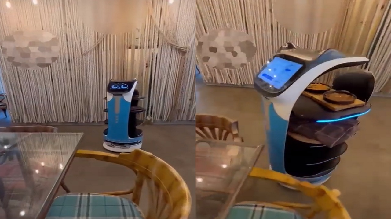 بالفيديو.. روبوت يقدم الوجبات للزبائن في مطعم بالرياض