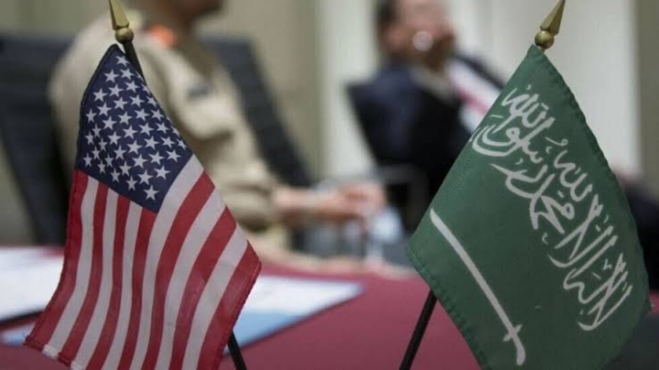السفارة الأمريكية بالمملكة: على الحوثيين الانخراط في حوار سياسي لإنهاء الصراع
