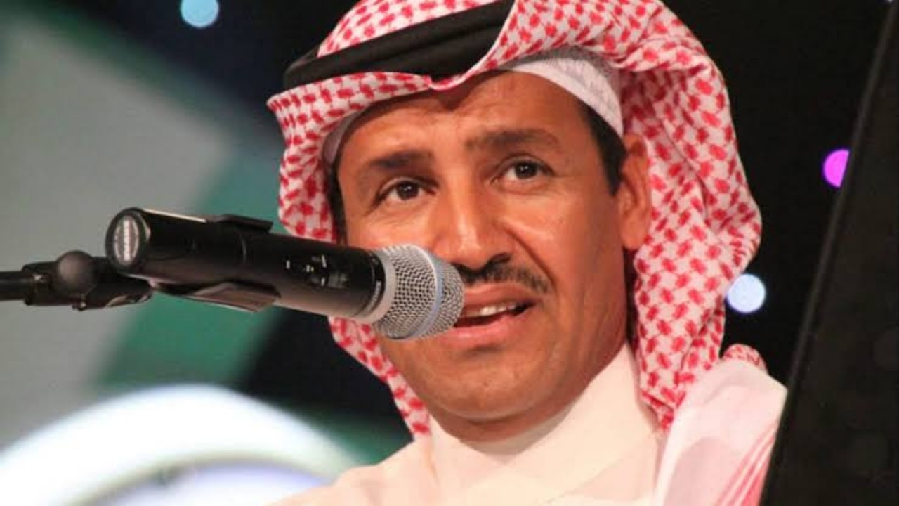 خالد عبدالرحمن يعلن إيقاف تطبيق الأغاني الخاص به