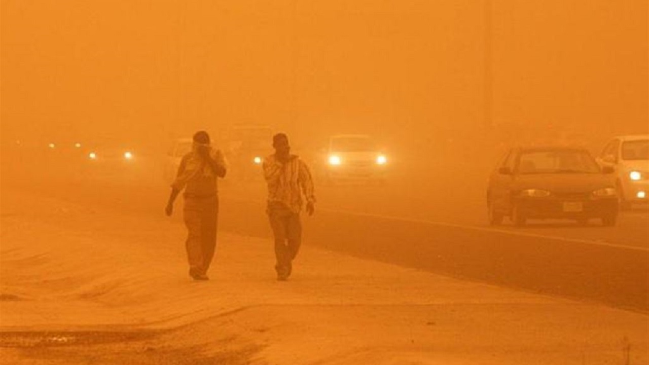 سوء الطقس يقتل شابًا في مصر