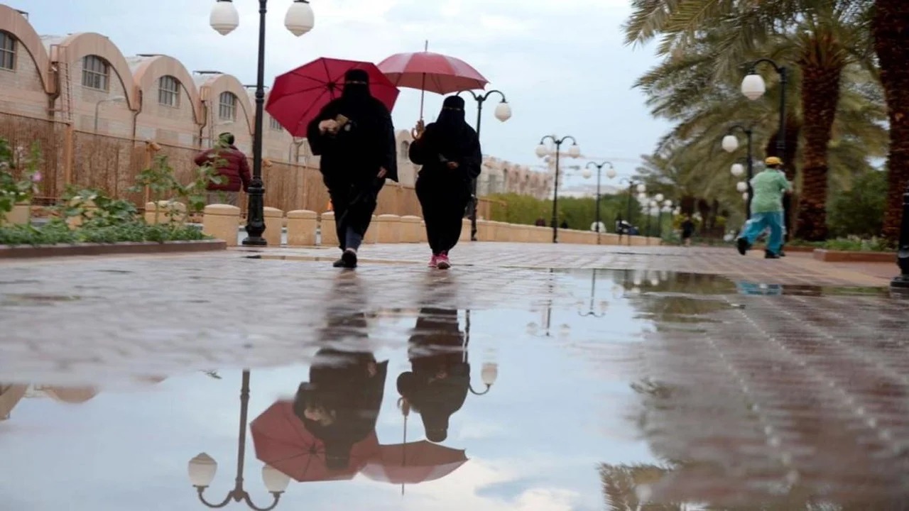 “الحصيني” يكشف توقعاته للأمطار اليوم