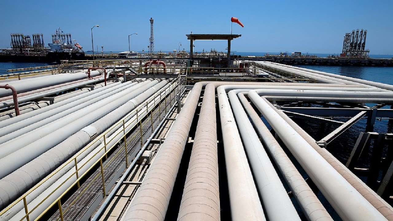 المملكة تحتفظ بصدارة موردي النفط إلى الصين في نوفمبر