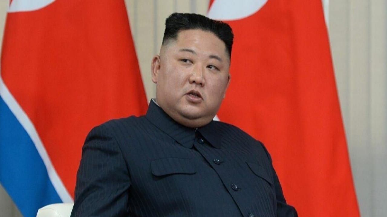 زعيم كوريا الشمالية يصدر قرارا بمنع الضحك والسعادة لمدة ١١ يوما