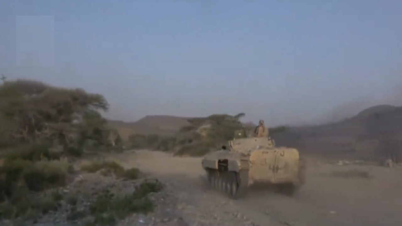 بالفيديو.. إحباط هجوم للحوثيين في جبهة الكسارة بمأرب