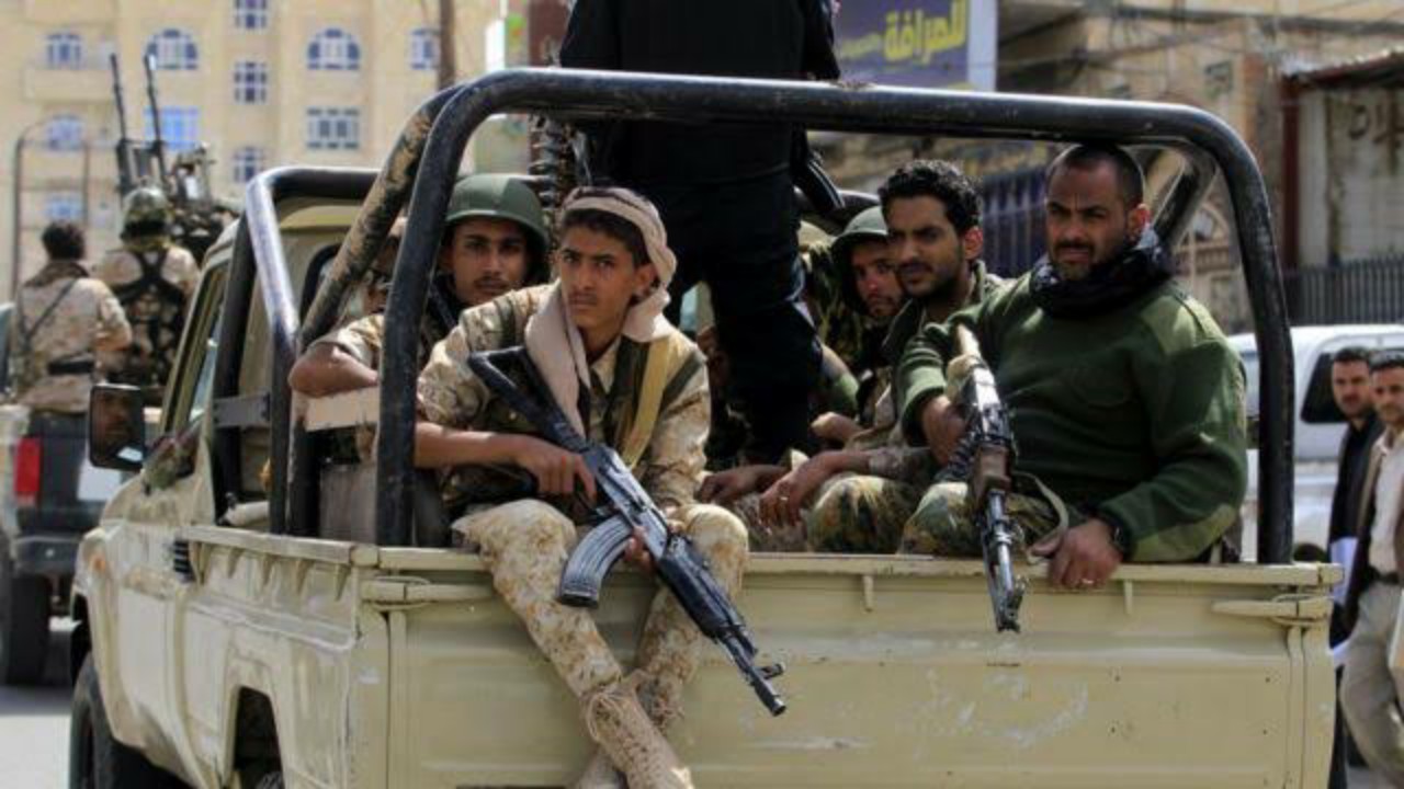منظمات يمنية وغربية يطالبون بفرض العقوبات على الحوثيين