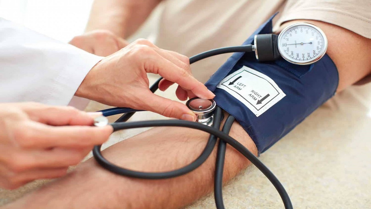خالد النمر : إهمال ضغط الدم يسبب مشاكل كثيرة منها قصور الكلى