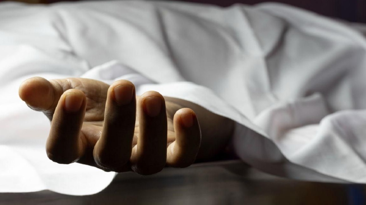 سجن رجلين قتلا “عاملة جنس”