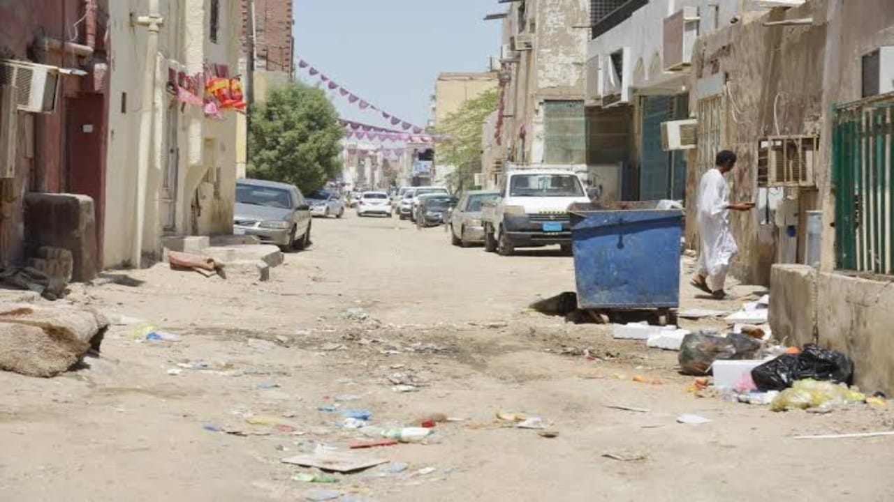شاهد.. حي غليل في جدة يتحول إلى منطقة بيضاء بعد إزالة أبنيته العشوائية