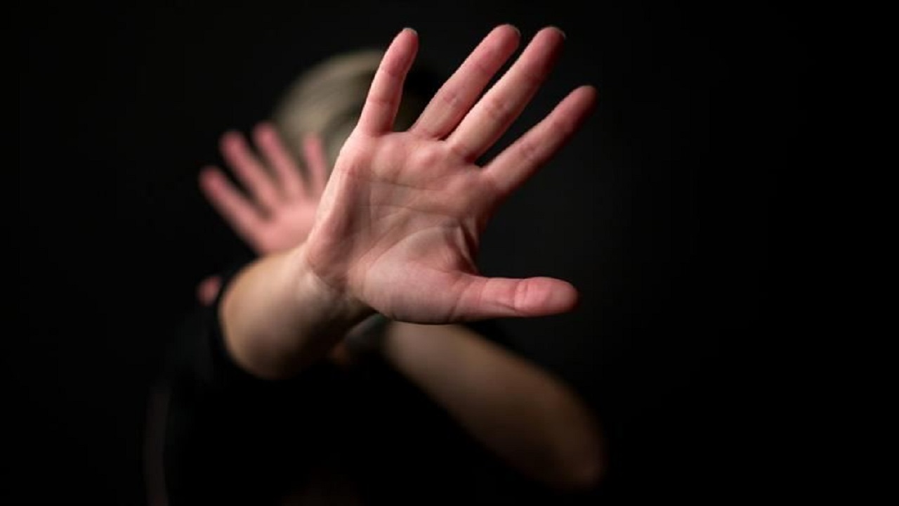 الإعدام لرجل هتك عرض ابنته