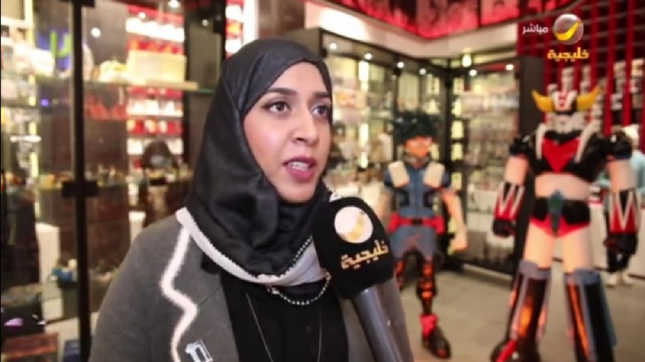 شاهد.. صديقتان تحولان حبهما وشغفهما بالأنيمي إلى مشروع تجاري ضخم