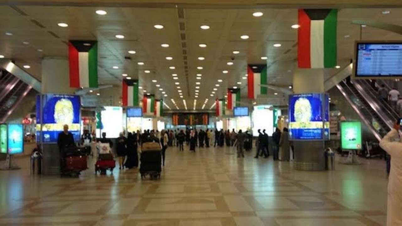 اشتباه باندلاع حريق داخل مطار الكويت
