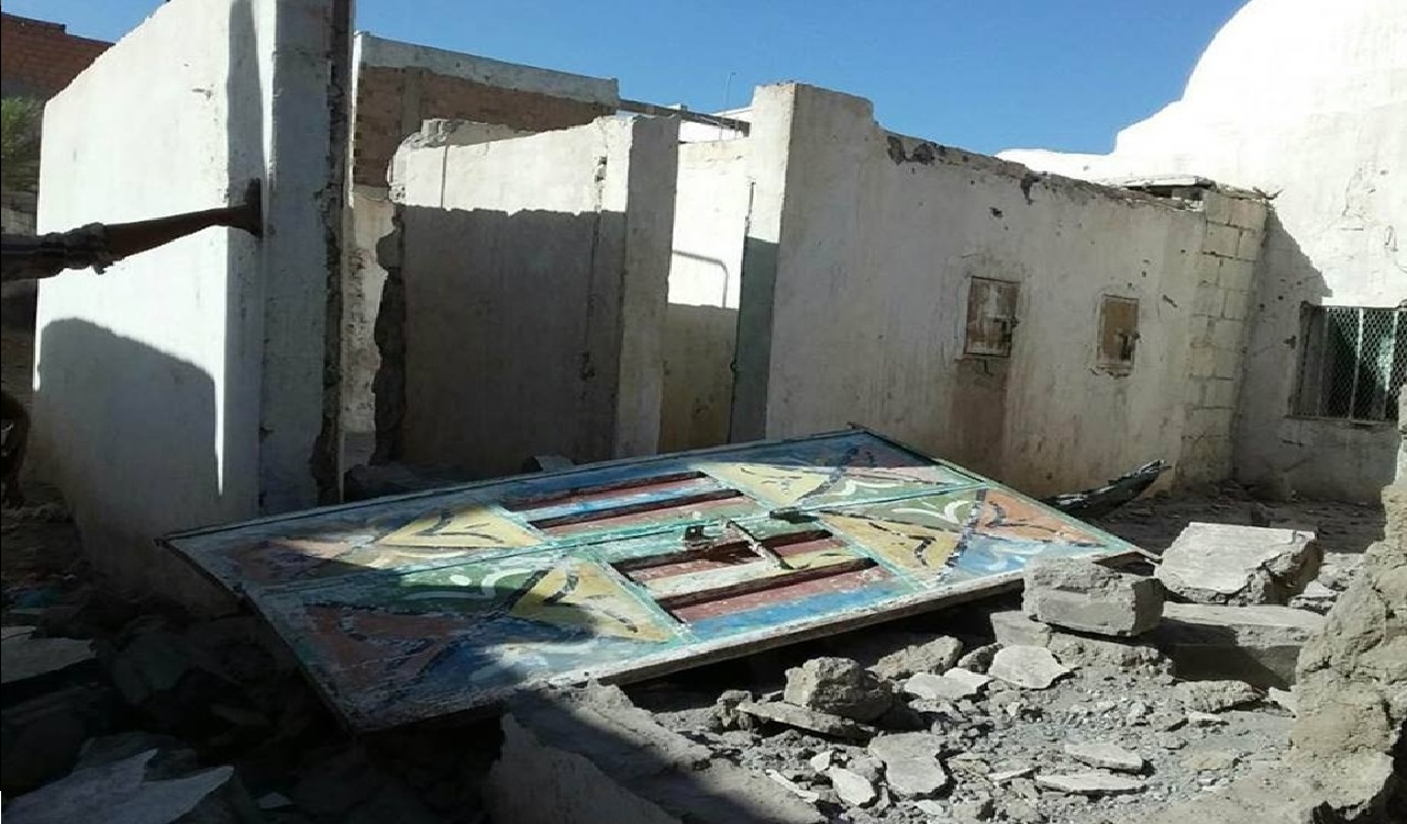 ميليشيا الحوثي تستهدف منازل المواطنين بقذائف الهاون