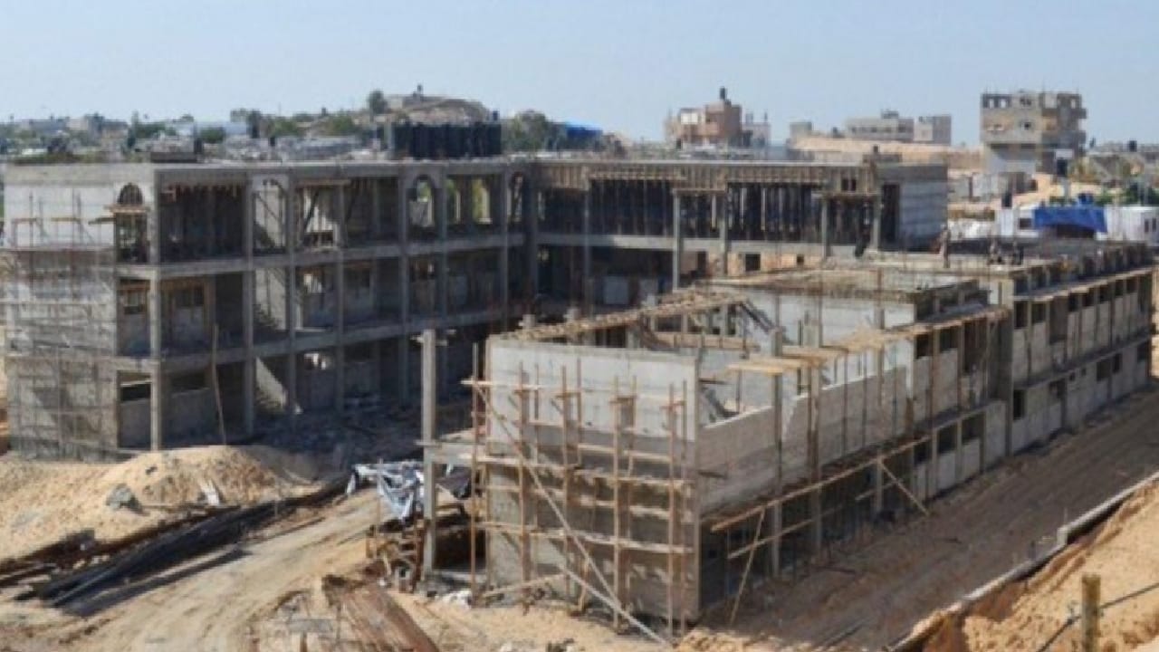 “التعليم” تعلن طرح عطاءات لبناء ١٦ مدرسة حكومية بتمويل سعودي