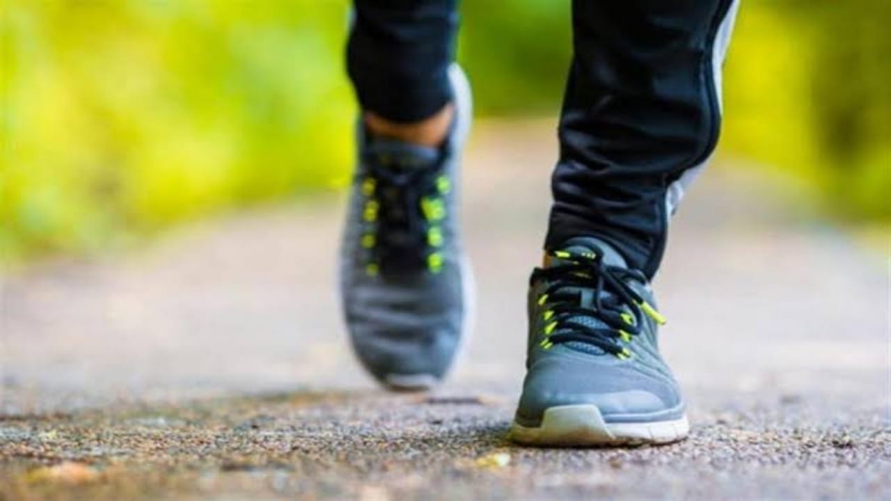 6 فوائد صحية مذهلة لرياضة المشي 