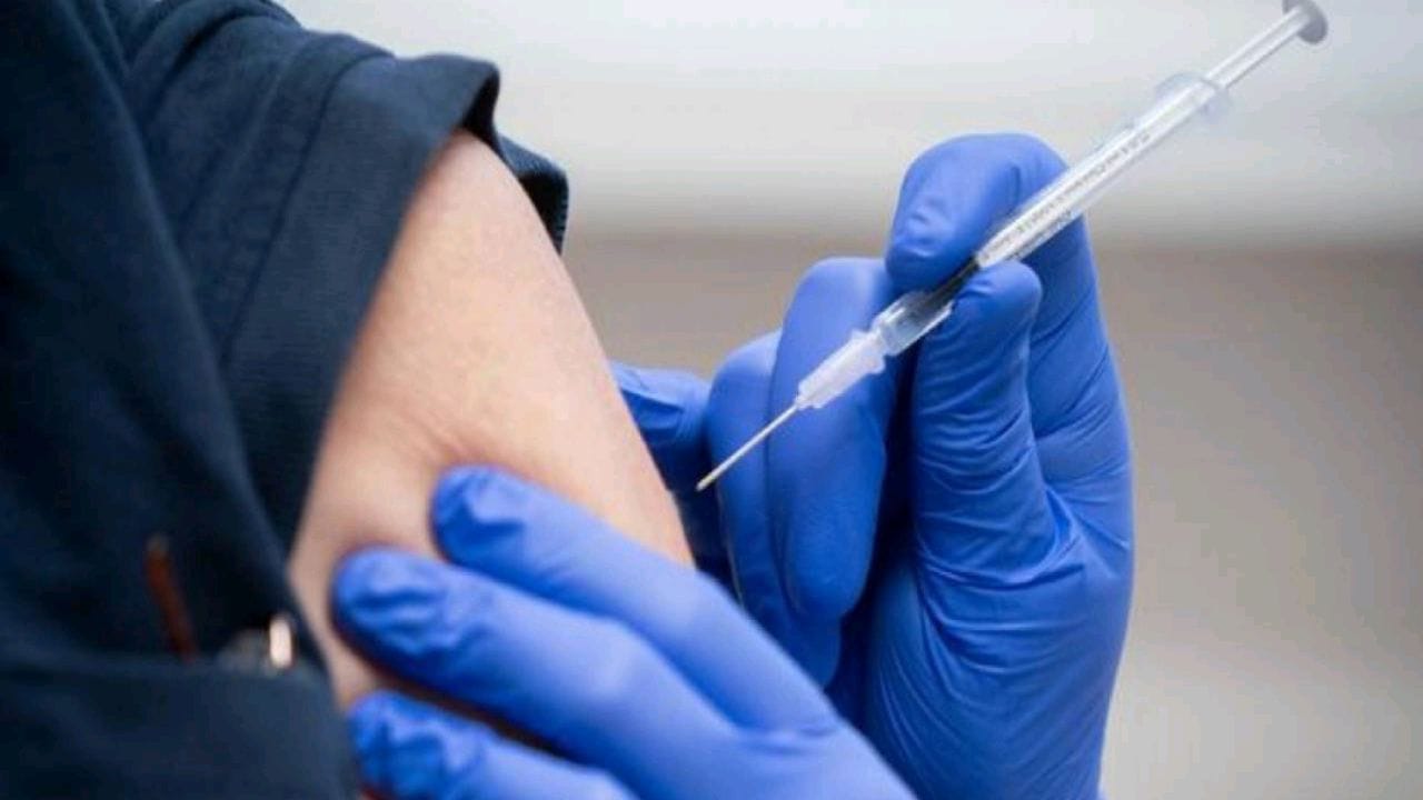 &#8220;الصحة&#8221;: تطعيم الإنفلونزا الموسمية آمن ولا يؤثر على لقاح كورونا