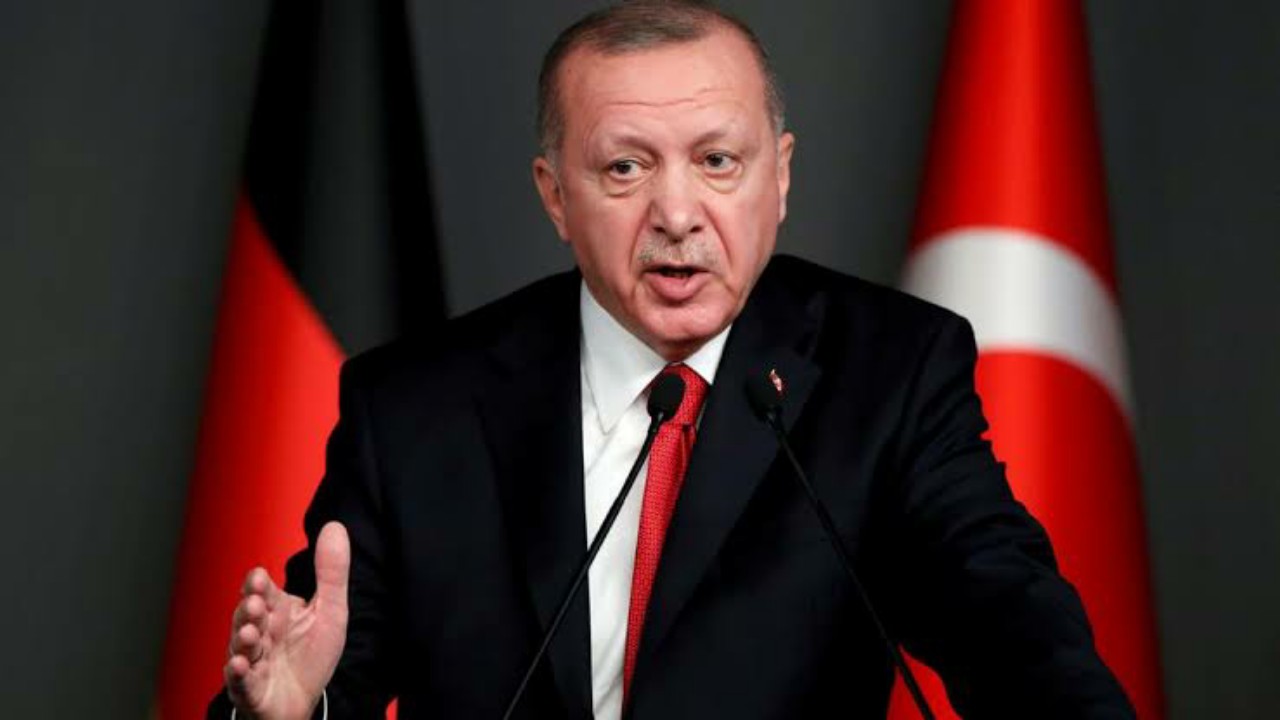 “أردوغان” يهدد المعارضة ليبتعدوا عن الاحتجاجات