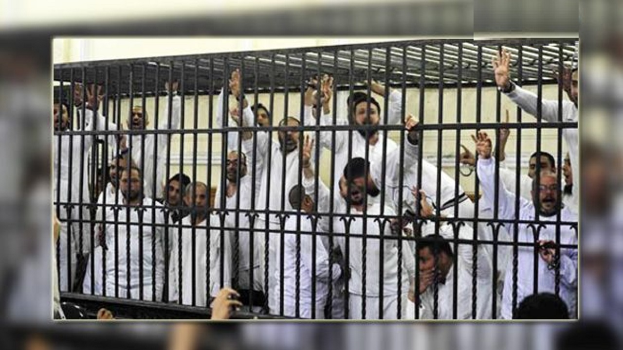 إحالة أوراق 10 من قيادات الإخوان للمفتي في مصر