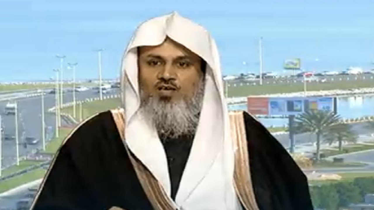 بالفيديو..الشيخ فهد الثبيتي: لا يوجد ترخيص لمزاولي الرقية الشرعية