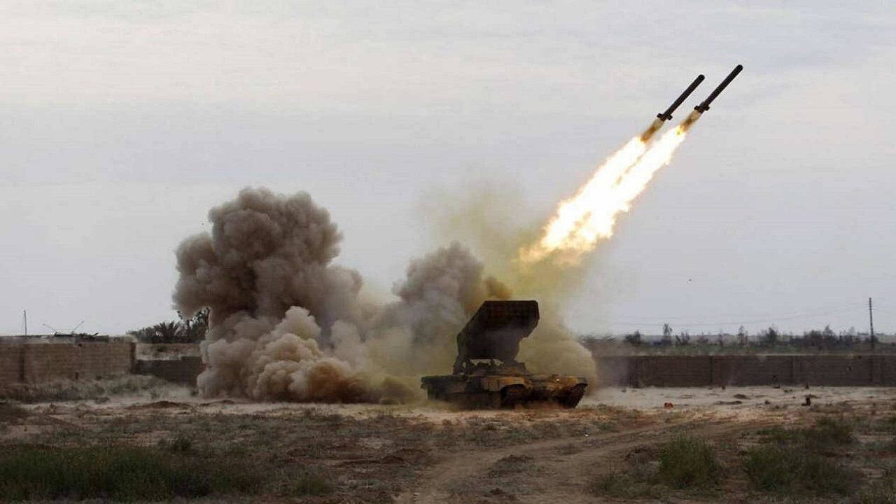 الحوثيون يطلقون صاروخ على منطقة النقوب بشبوة