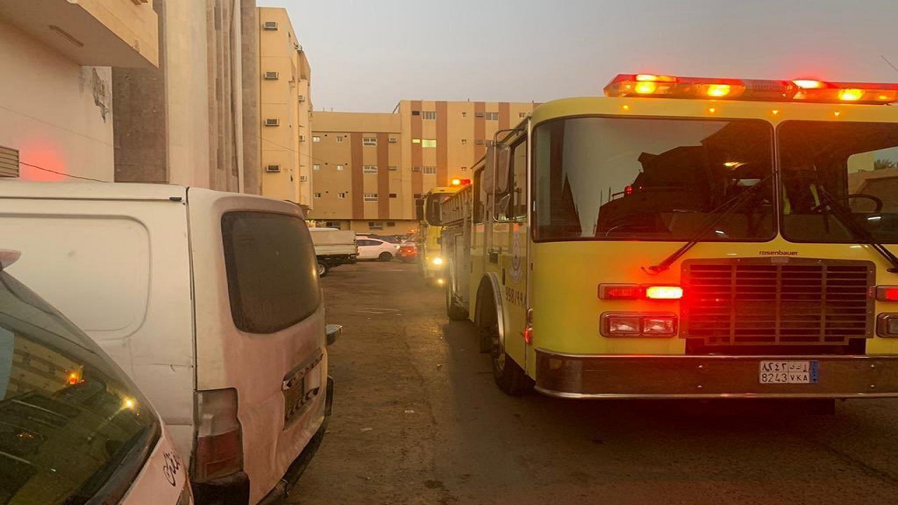 بالصور.. السيطرة على حريق اندلع داخل شقة سكنية بسبب مدفئة