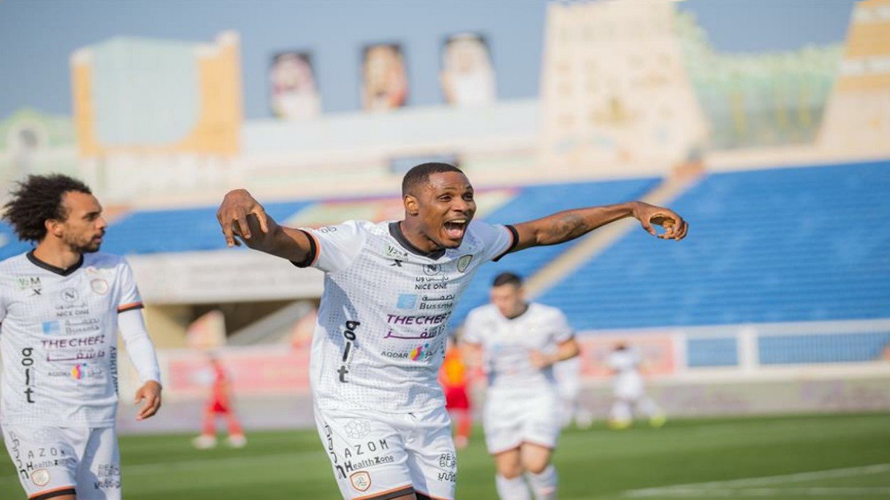 الهلال يعيد اتصالاته مع الشباب لشراء عقد &#8220;إيجالو&#8221;