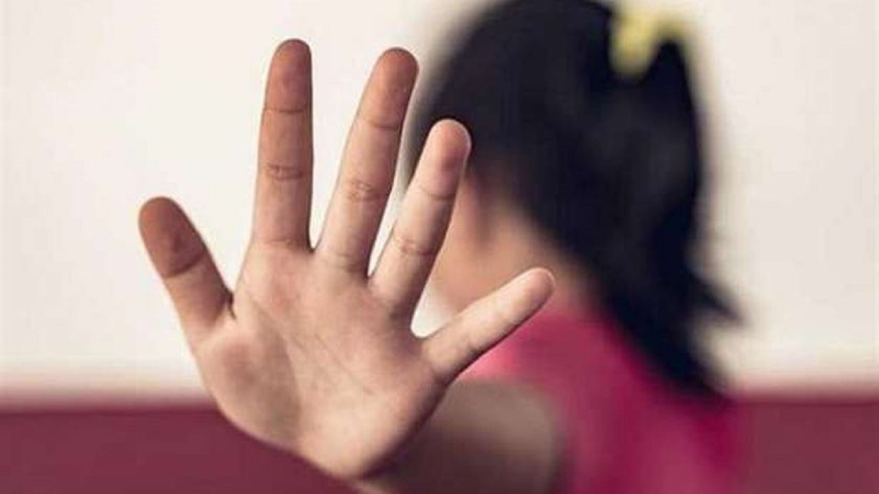 ضبط أربعيني تحرش بطفلة داخل عقار