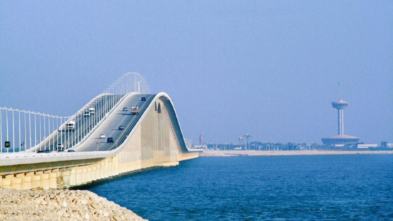 الإجراءات الصحية المتبعة للسفر عبر جسر الملك فهد
