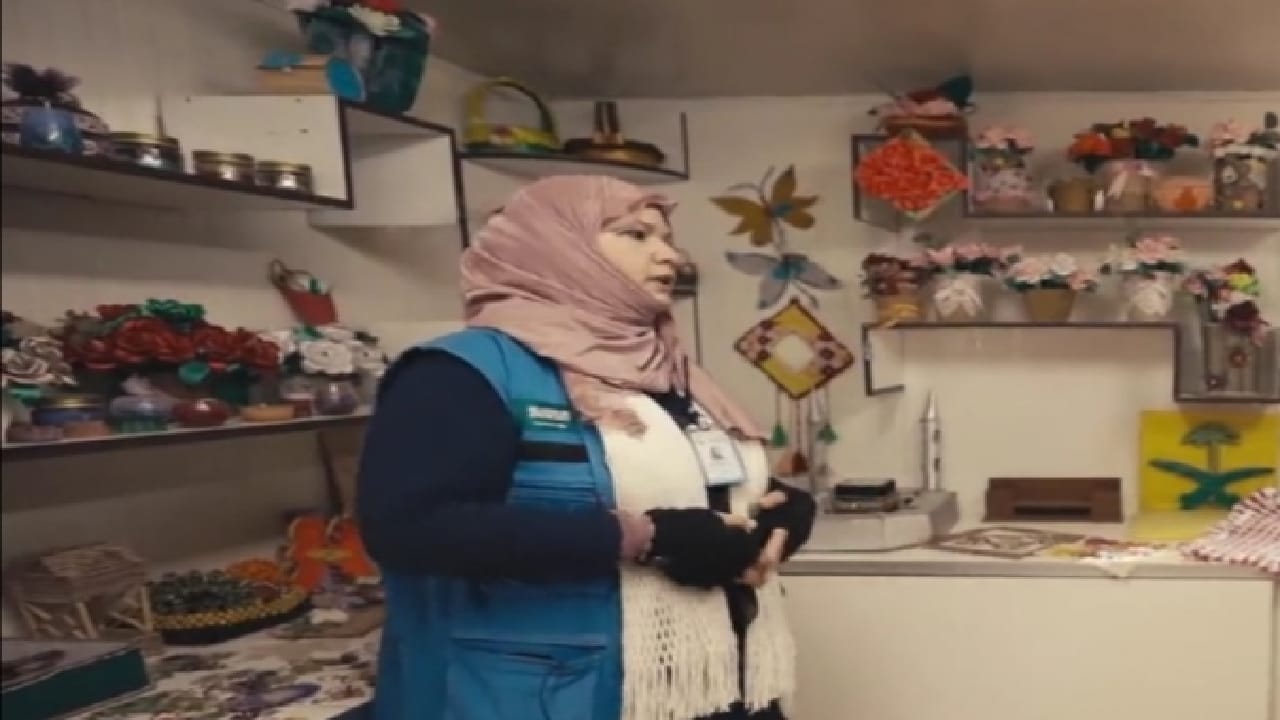 بالفيديو.. فتاة سورية تروي كيف تغيرت حياتها بعد حصولها على منحة مركز الملك سلمان