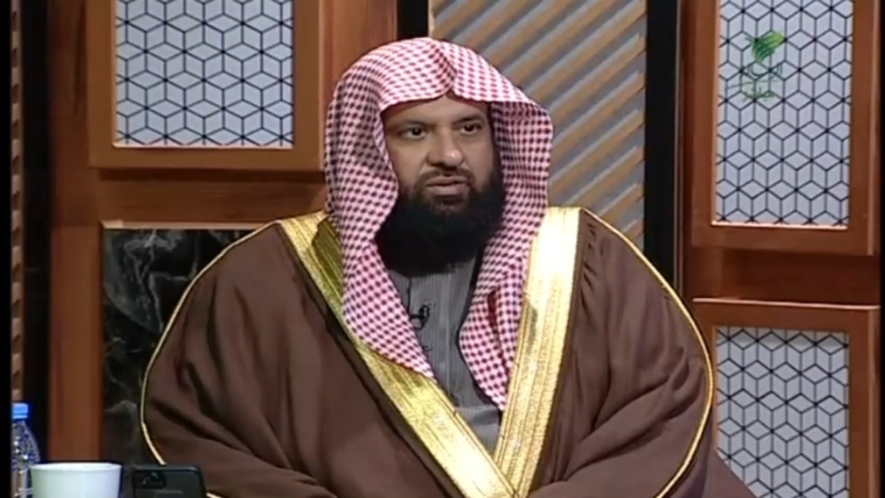 بالفيديو.. “السند” يكشف حكم من أفطرت في رمضان بسبب الحمل