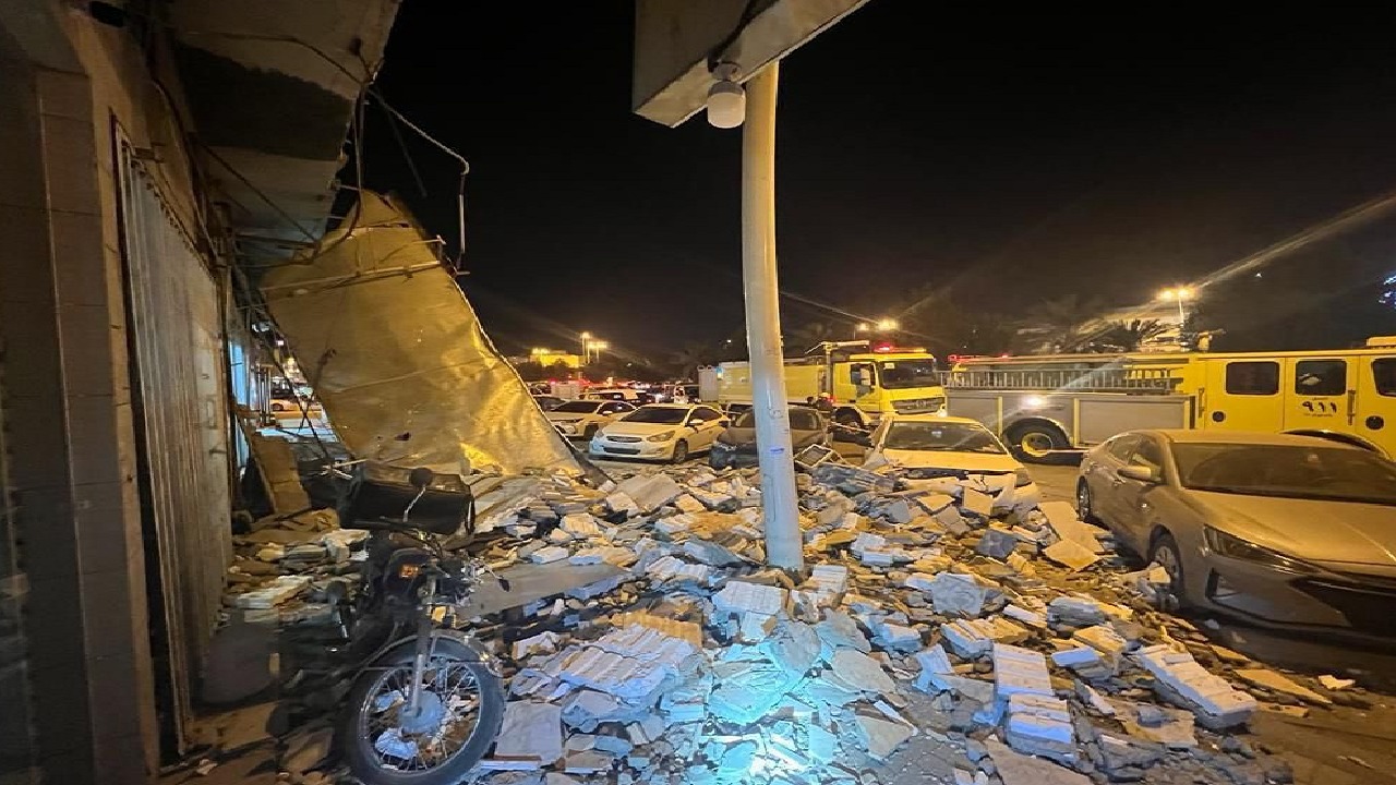 حادث وميض لحظي في عمارة سكنية بحي الفيحاء في الرياض