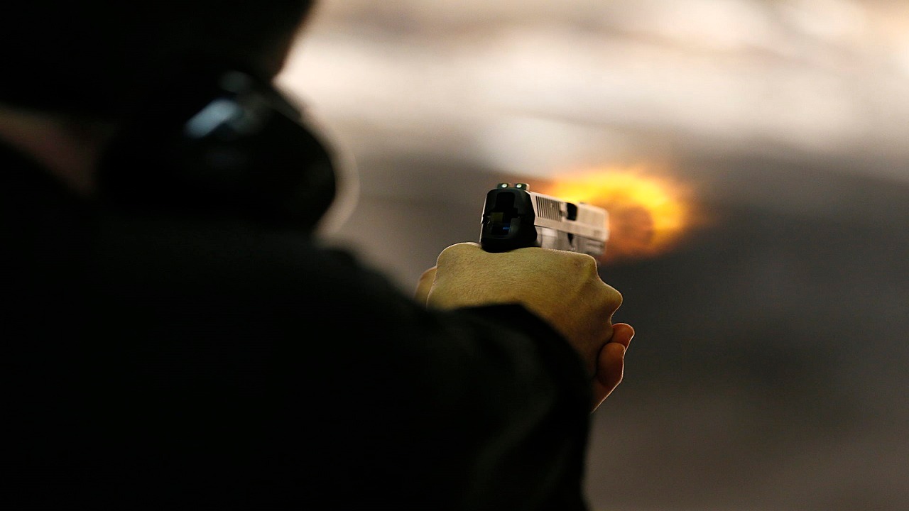 كاميرات المراقبة تكشف أسباب مذبحة الزمالك بمصر