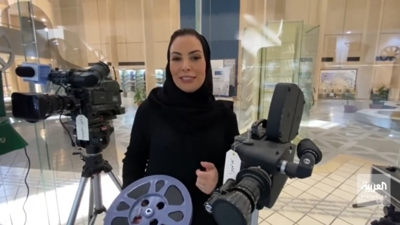 بالفيديو.. تفاصيل أقدم كاميرا سينمائية تمتلكها جامعة الملك سعود