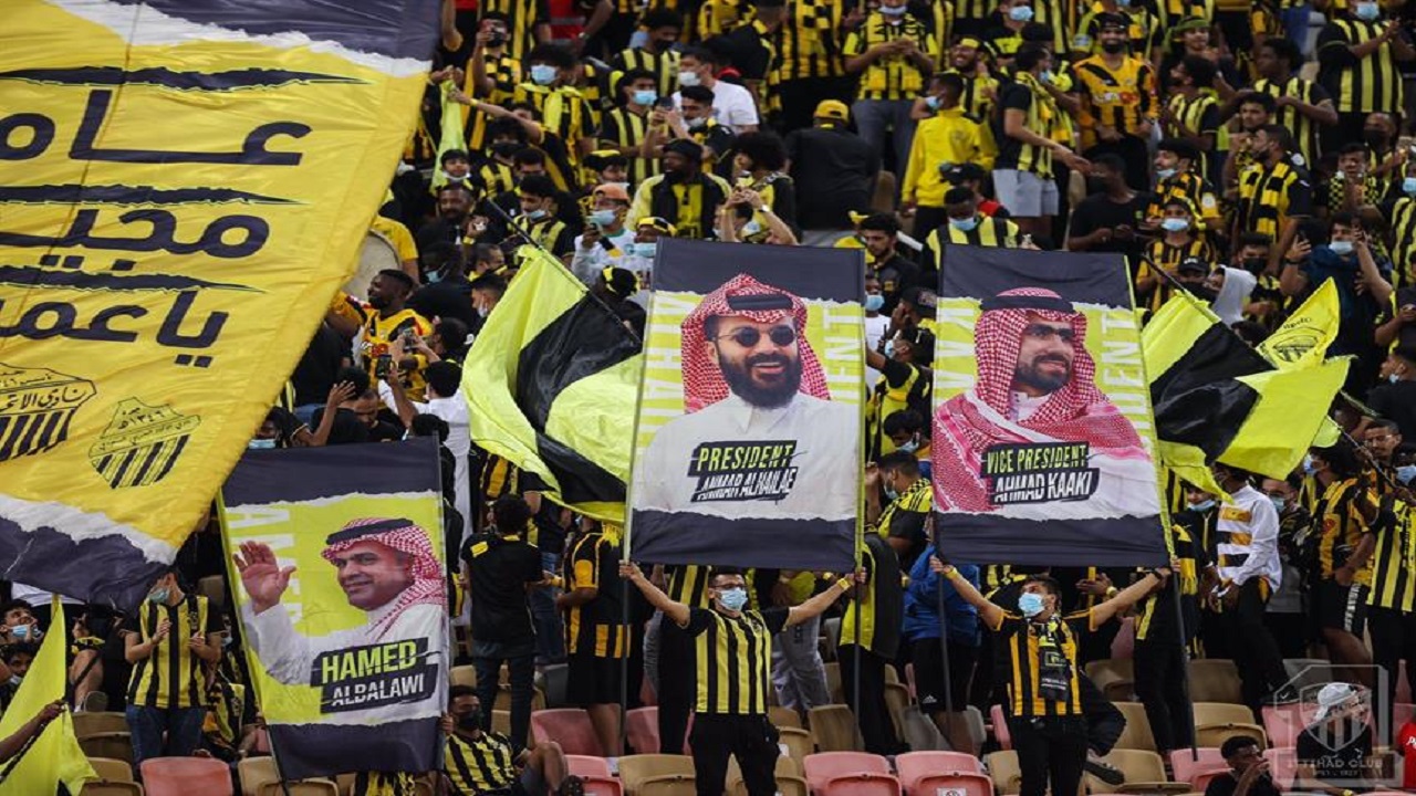 بالفيديو.. قانوني: قرار منع الاتحاد من حضور جماهيره مجحف وقاس