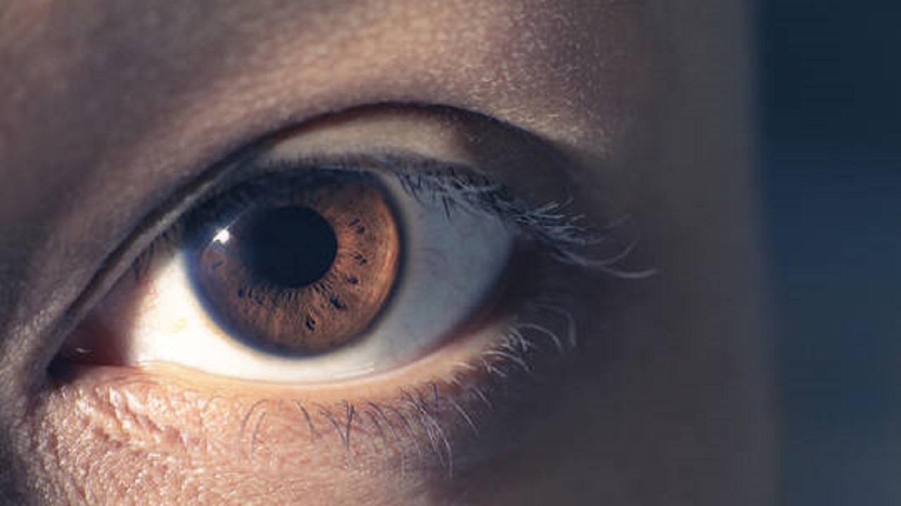 أعراض تتعلق بالعين تكشف عن ارتفاع ضغط الدم