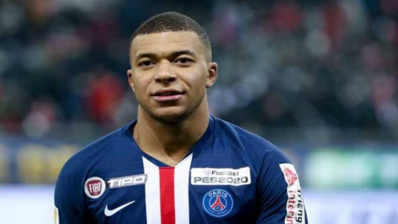 مبابي يفكر في التراجع عن الانتقال لريال مدريد 