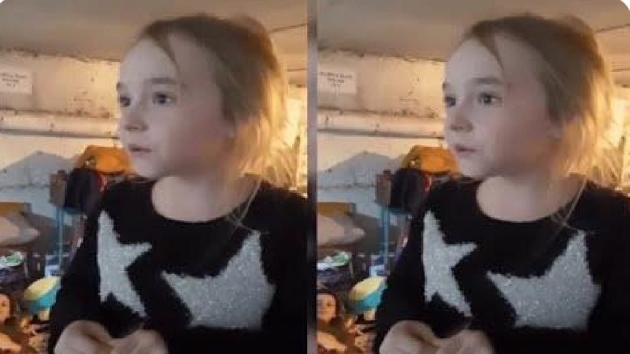 فيديو مؤثر لطفلة أوكرانية تغني داخل ملجأ للحماية من القنابل في كييف