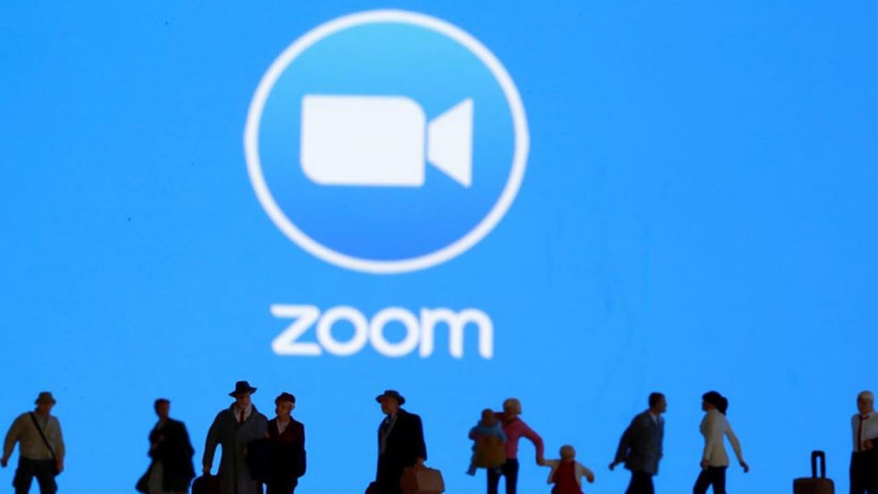 تطبيق Zoom يعلن عن ميزات عملية جديدة للمستخدمين