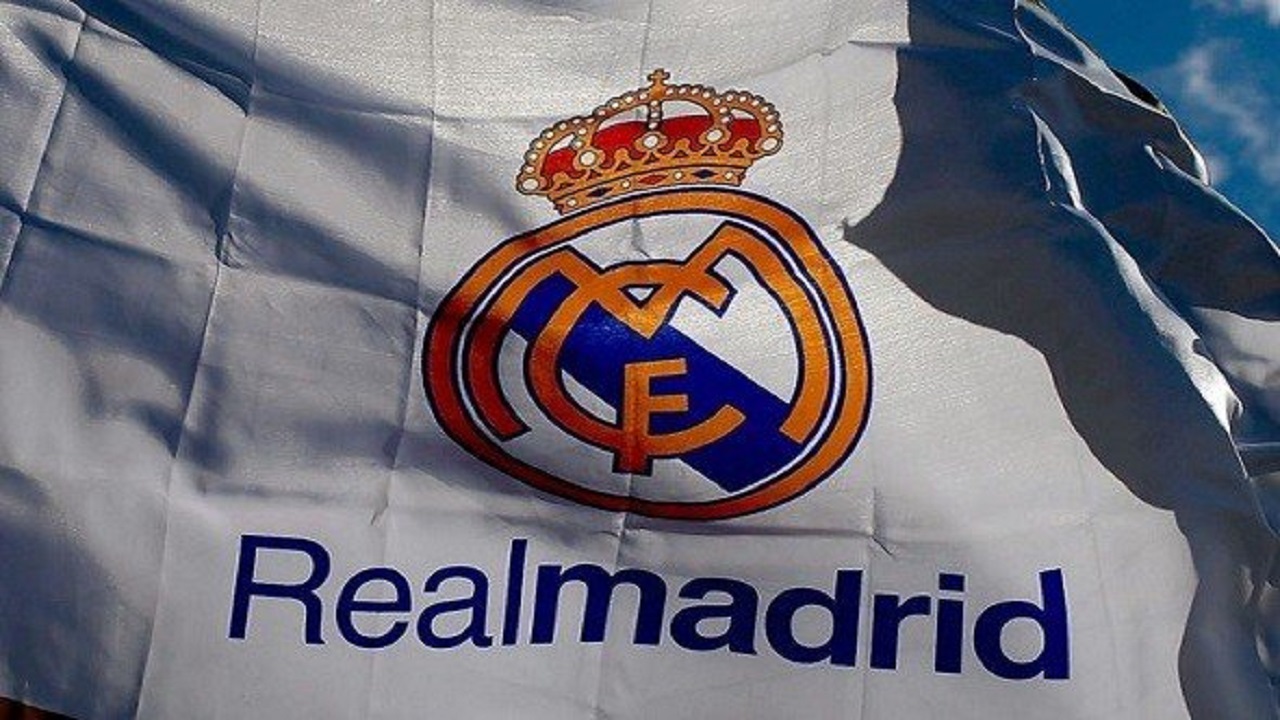 ريال مدريد يتبرع بمليون يورو للاجئي أوكرانيا