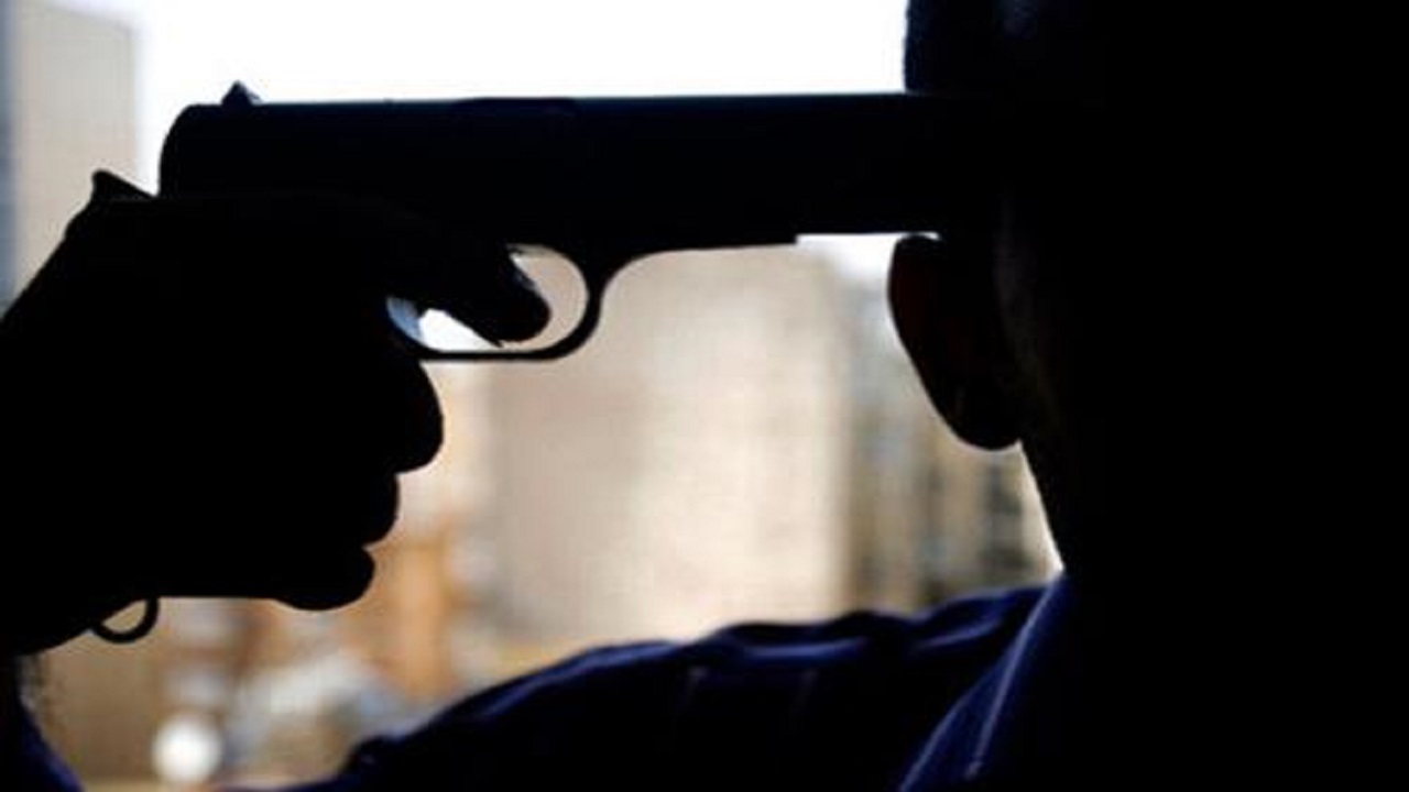 رجل وامرأة يتفقان على الانتحار سويًا عبر وسائل التواصل!