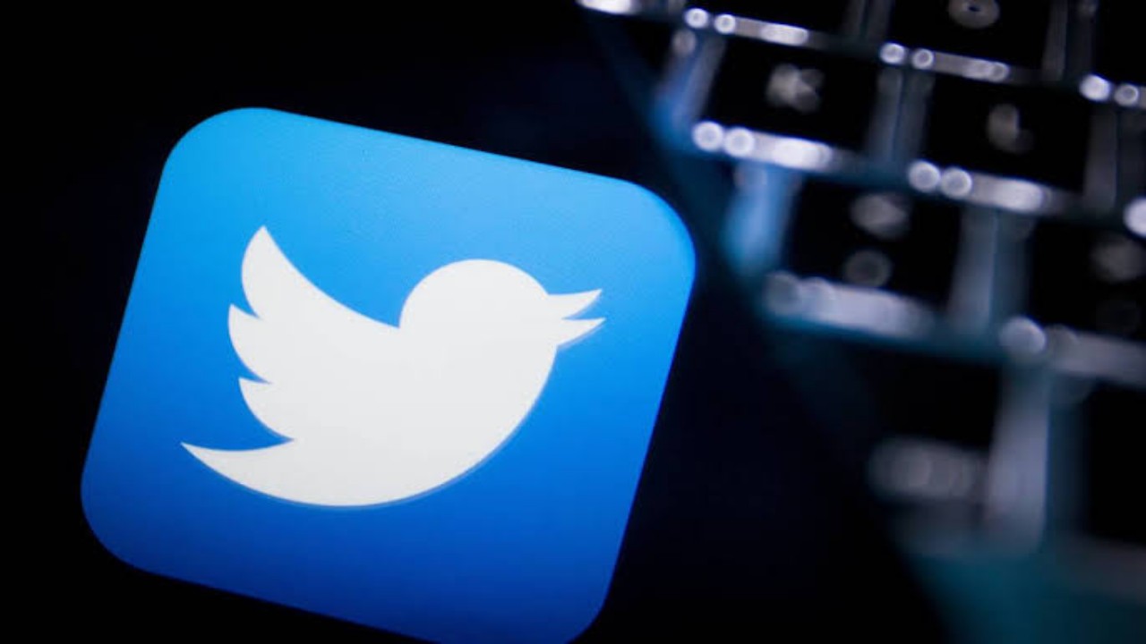 حظر 100 حساب على &#8220;تويتر&#8221; لدعمهم للرئيس الروسي