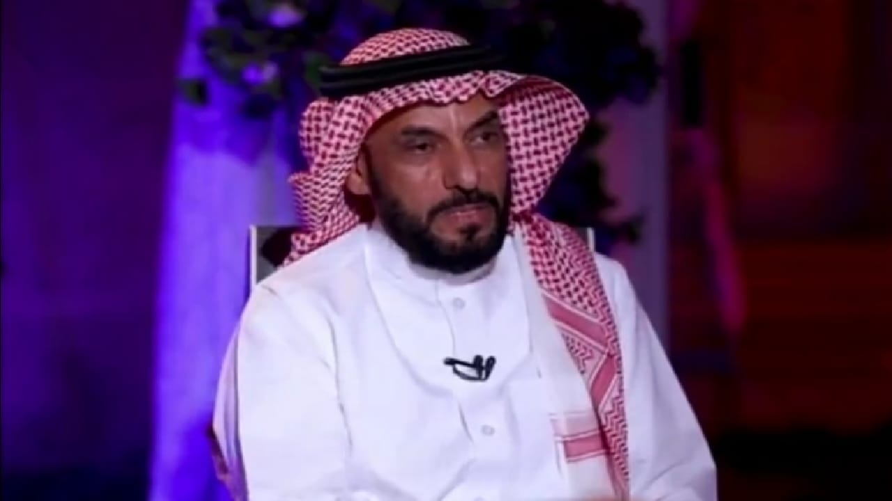 بالفيديو.. موقف كوميدي تعرض له عبدالله العدوان خلال مباراة الهلال وفريق كوري