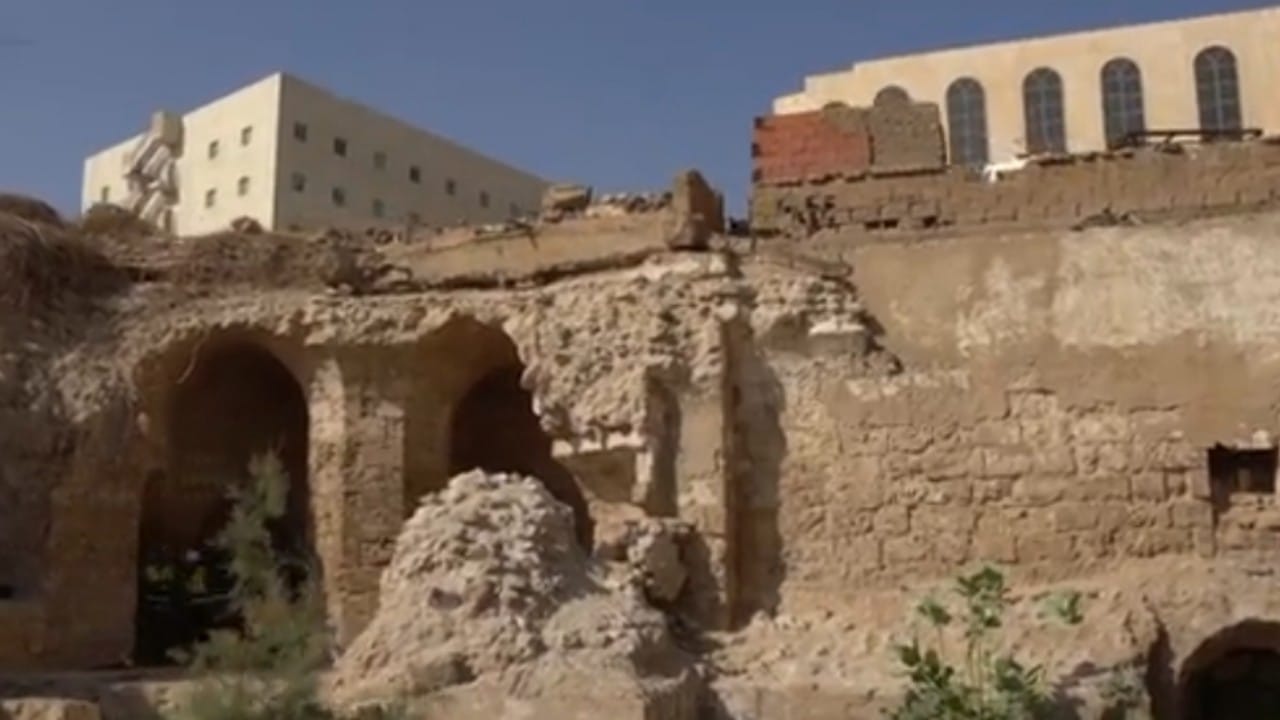 بالفيديو.. اكتشاف قلعة الشونة الأثرية المندثرة تحت الأرض بجدة