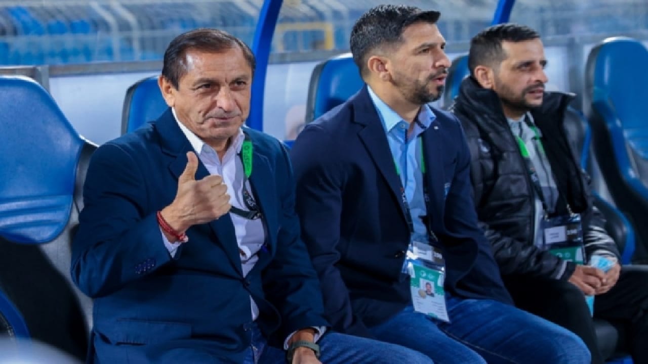 إشادات واسعة من الصحف الأرجنتينية ب”هلال دياز”