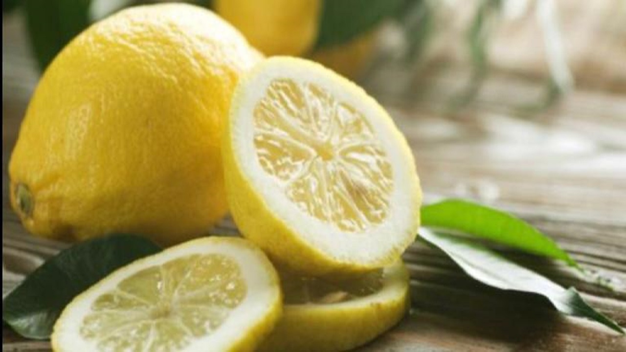 استخدامات الليمون المذهلة في تنظيف المنزل