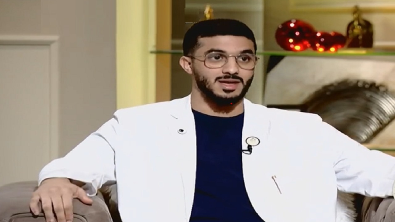 شاب يتيم تخرج من كلية الطب بجامعة الملك سعود: اعتبروا بقصص الأنبياء